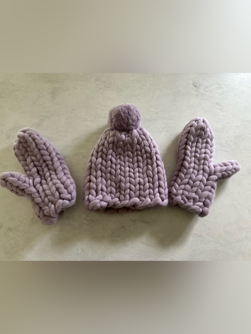 Chunky Knit Pom Beanie and Mittens Set - Lilac